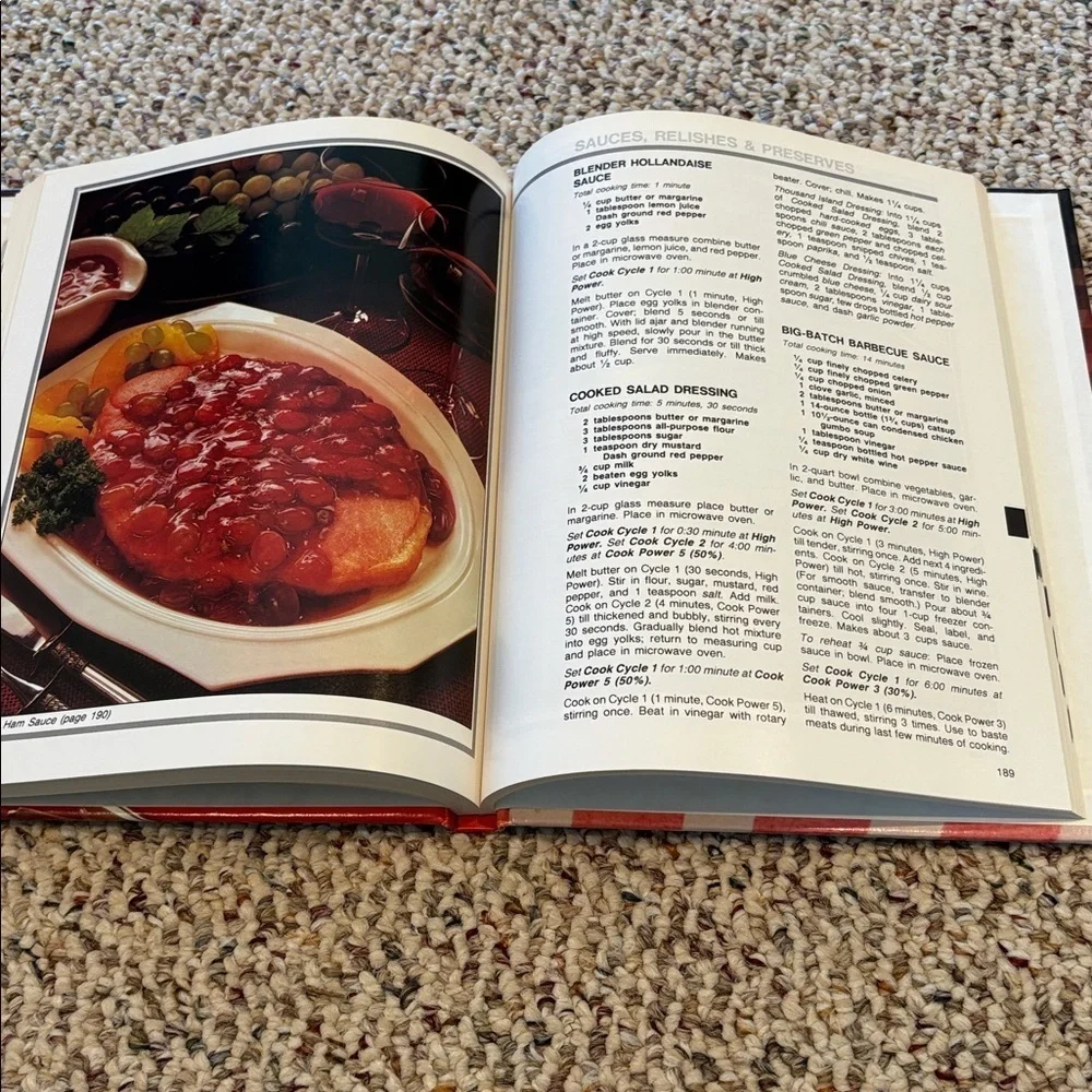 Whirlpool Micro Menus Cookbook - Vintage